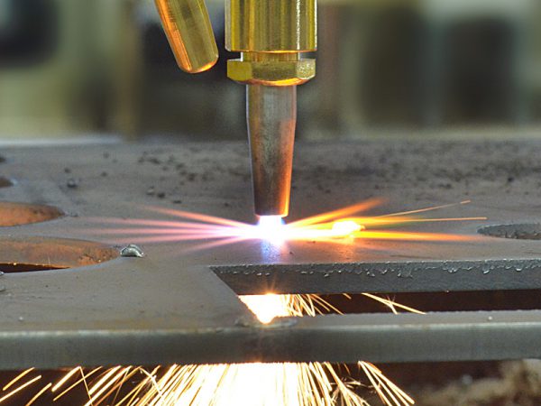 پروژه انواع روش های برش فولادsteel cutting methods